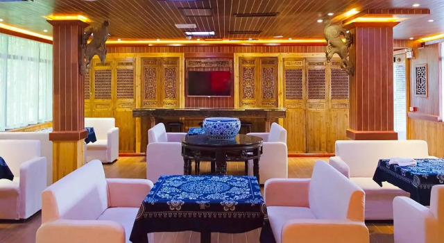 Yangshuo Li River Lodge