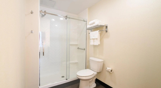 Номер Standard Holiday Inn Fredericksburg - Conference Center by IHG
