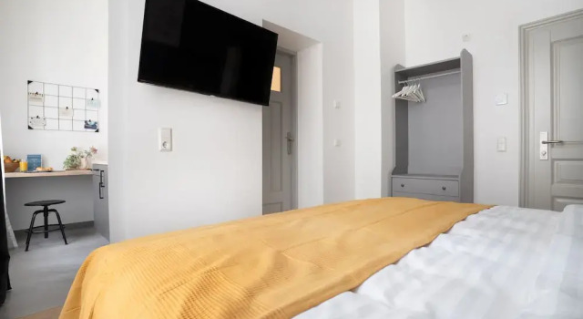 Студия Zentrale Apartments I home2share