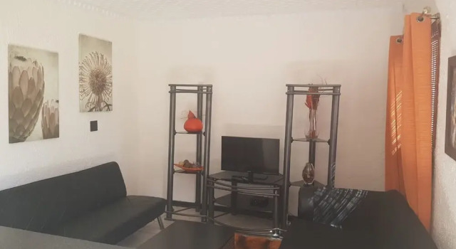 The Guesthouse, Забронировать Отель Отели Фри-Стейт с парковкой, Парковка