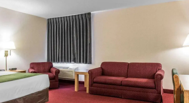 Люкс Quality Inn Wilkes-Barre near Arena