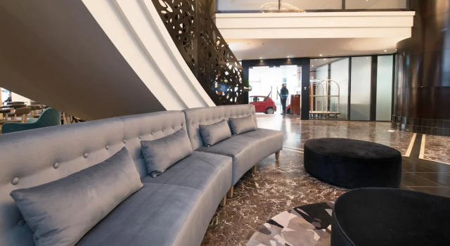 Peppers Waymouth Hotel, Забронировать Отель Бизнес-отели Аделаиды, рядом с Южноавстралийская художественная галерея, 4* 5*