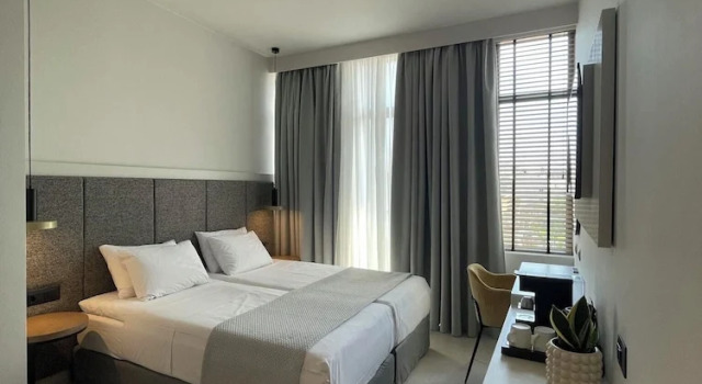 Семейный номер Standard с балконом Palladion Boutique Hotel
