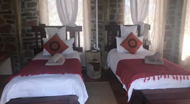 Tsauchab River Lodge