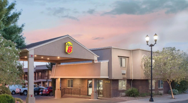 Номер Standard Super 8 by Wyndham St. George UT