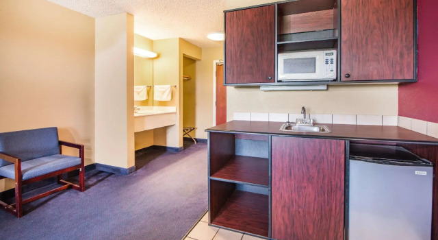 Двухместный номер Standard Super 8 by Wyndham Big Cabin/Vinita Area