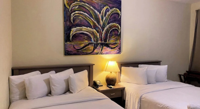 Четырёхместный номер Standard Morrison Hotel San Salvador