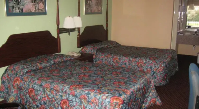 Americas Best Value Inn Sumter, Забронировать Отель Отели Южной Каролины 3 звезды, 3*