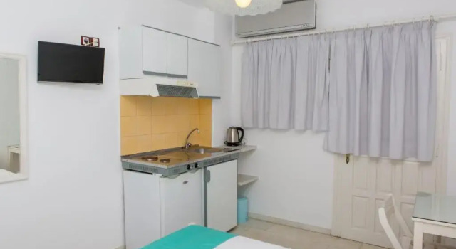 Студия Economy Lygdamis Hotel