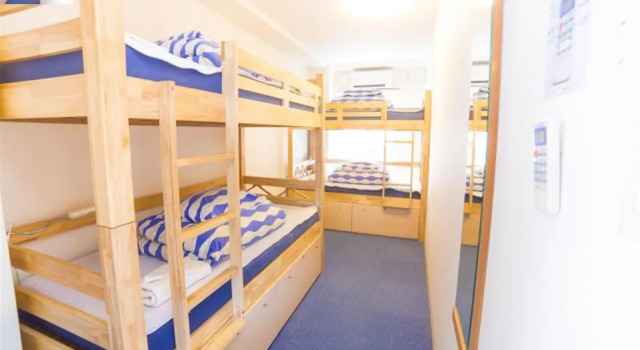 Кровать в общем номере Ks House Kyoto -Travelers Hostel