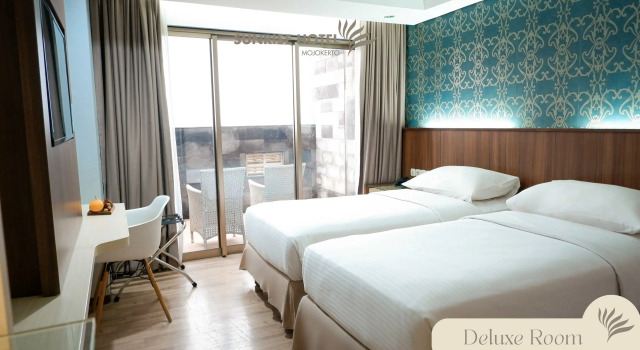 Deluxe room Sunrise Hotel Mojokerto
