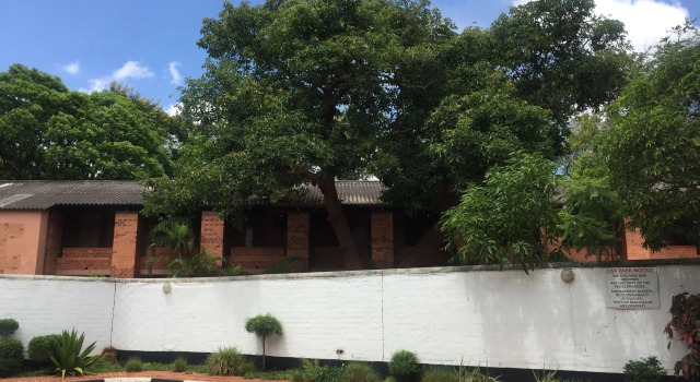 Ndeke Hotel