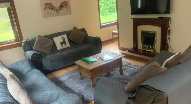 Captivating 5-bed Cottage With Private hot tub, Забронировать Дом для отпуска Инвергарри Северо-Шотландское нагорье, рядом с Invergarry &amp; Fort Augustus Railway Museum