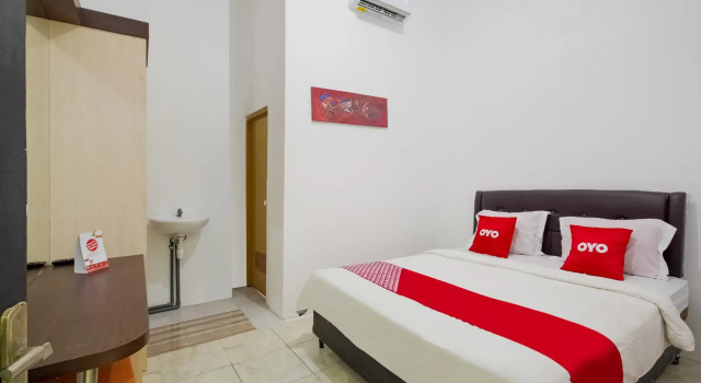 OYO 3508 Griya Aisyah Karah Syariah