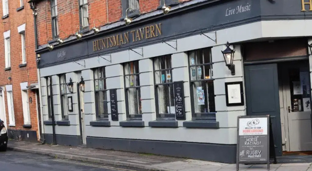 Huntsman Tavern, Забронировать Отель Отели и гостиницы Солсбери, рядом с Salisbury City Council, Отель
