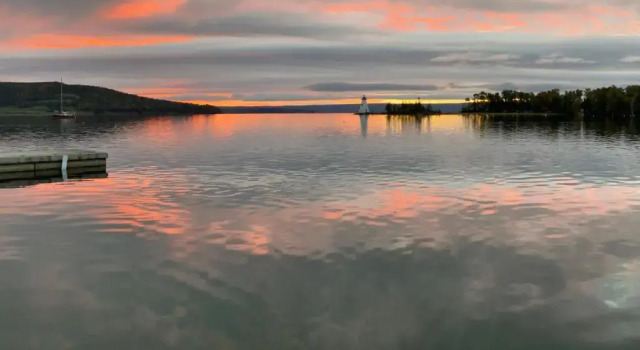 The Water's Edge Inn & Gallery, Rezervovat Hotel Baddeck Cabot Trail