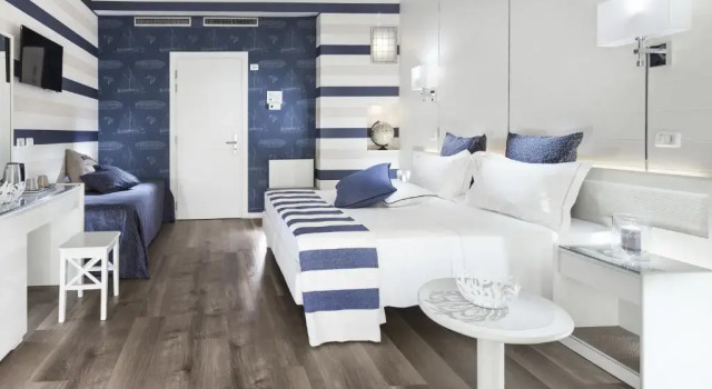 Полулюкс Hotel Atlantic Riviera Mare