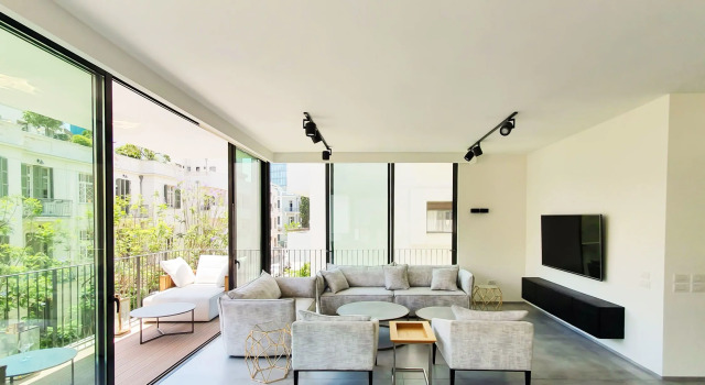 Apartment Brillant, 3BR, Tel Aviv, Center, Yavne St, #TL40, Забронировать Апартаменты/квартира Отели Тель-Авива с парковкой, рядом с Пляж Иерусалим, Парковка