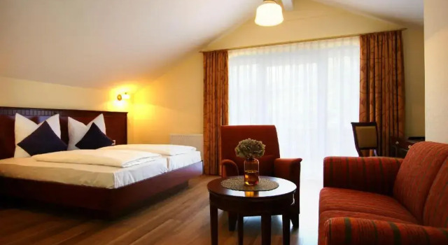 Двухместный номер Standard с балконом Waldcafé Hotel Restaurant