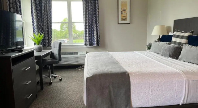 Номер Standard Brinton Suites