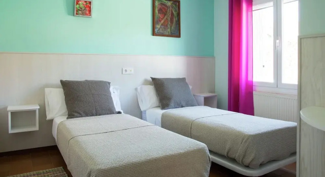Cozy Holiday Home in Torroella de Montgrí With Swimming Pool, Buchen Sie Hotel Tor Katalonien