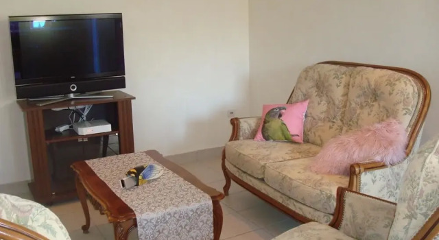 Apartment With one Bedroom Near Geneva, With Enclosed Garden and Wifi, Prenota Appartamento Hotel a Alvernia con parcheggio, Parcheggio