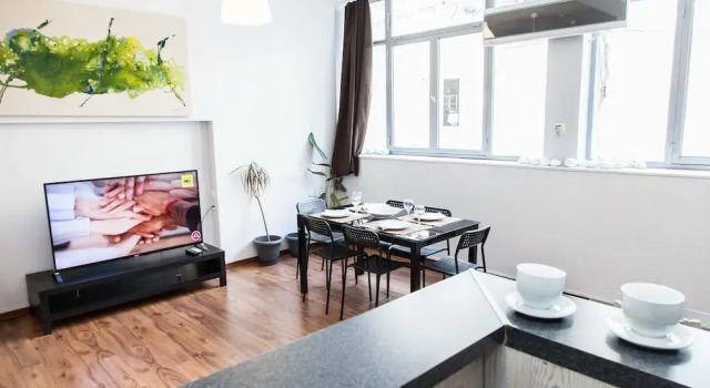 Номер Deluxe Modern-deluxe central apt in Athens