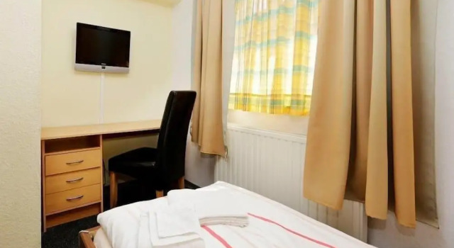 Номер Economy Hotel Goldener Hahn