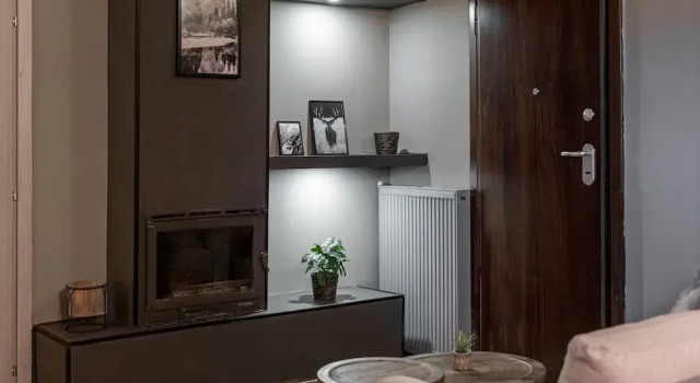 Люкс Comfort с балконом GM Luxury Suites Kalavryta