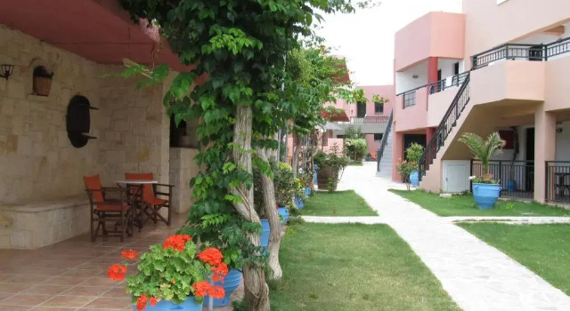 Апартаменты c 1 комнатой Kri-Kri Village Holiday Apts by Estia