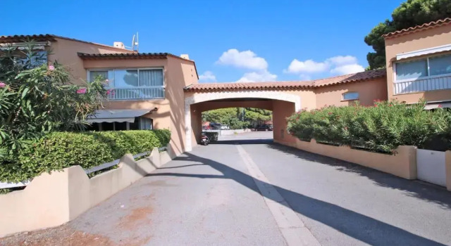 Boucanniers, Rezervasyon Daire Sainte-Maxime Mimosa Road