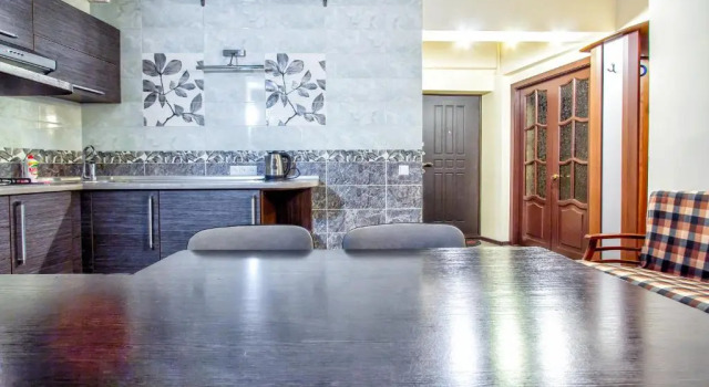 432 Apartamenty v samom tsentre Otlichno podhodjat dlja komandirovannyh i turistov