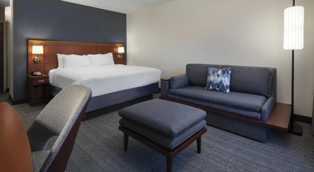 Номер Standard Courtyard by Marriott Palm Springs