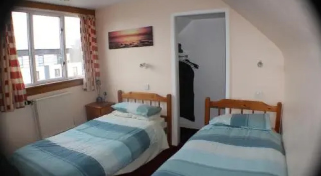 Holburn Guesthouse, Book Hotel Billige hoteller i Grampian