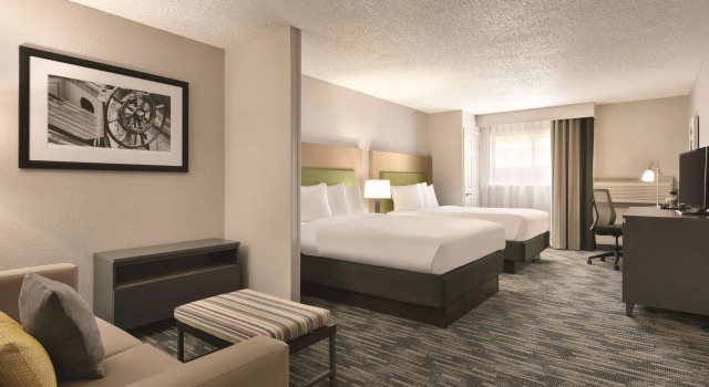 Country Inn & Suites by Radisson, Port Clinton, OH