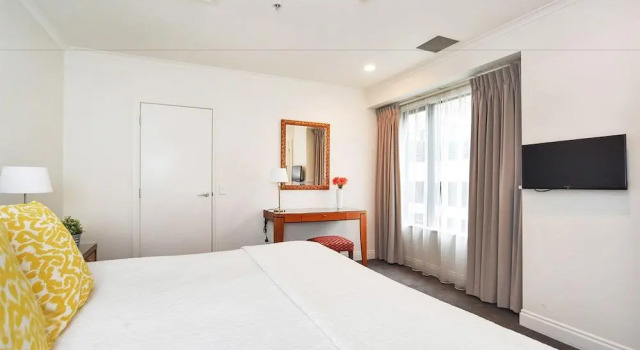 Apartment on Queen Street