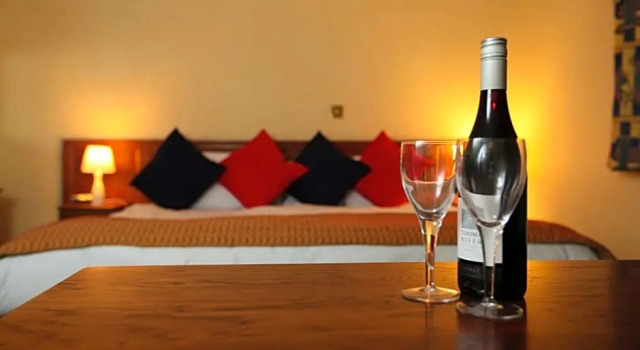 Номер Superior Uno Hotel Rose and Crown Tonbridge
