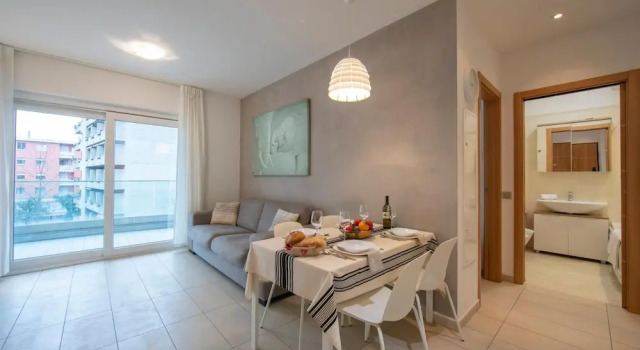 Prestige du Lac 27 in Lugano