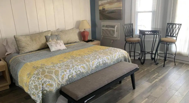 Четырёхместный номер Standard Ocean Manor 1100 Inn