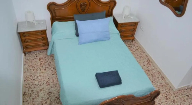 1 Bedroom Studio Apartment Nice and Modern Ideal for the Beach and City Centre, Забронировать Апартаменты/квартира Аликанте Памплона, рядом с Central Market of Alicante