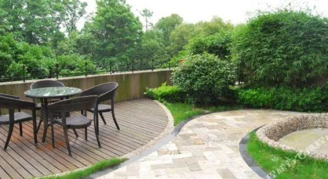 Haosen Holiday Garden Hotel, Prenota Hotel Hotel economici a Jinhua