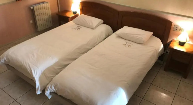 Clos Cerdan, Rezervovat Hotel Mont-Louis French Cerdagne
