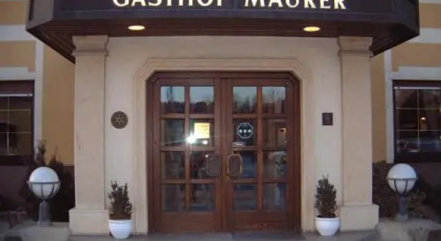 Maurer Gasthof-Vinothek, Rezerwuj Hotel Hotele w Weiz z parkingiem, Parking