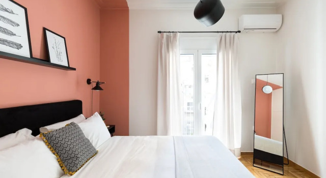 Апартаменты UPSTREET Urban Chic 1BD Apartment- Hilton area
