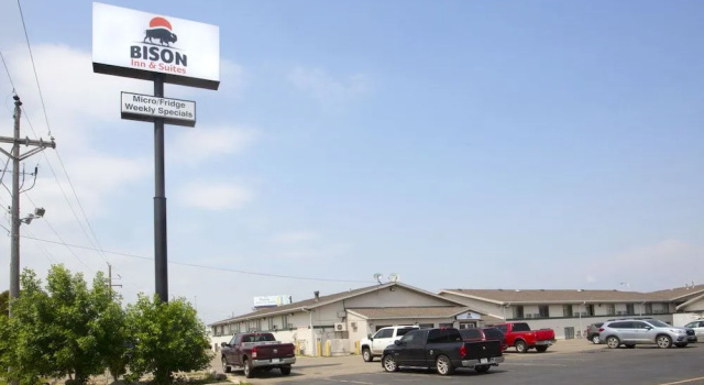 Bison Inn and Suites