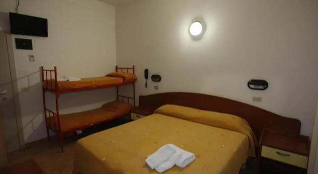 Четырёхместный номер Standard Hotel Corallo