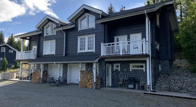 Коттедж с 3 комнатами Holiday Home Kerssintie