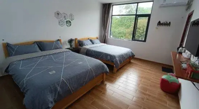 Shenzhen Dapeng New Qingpu Courtyard Homestay, Rezerwuj Hotel Hotele w Shenzhen z parkingiem, Parking
