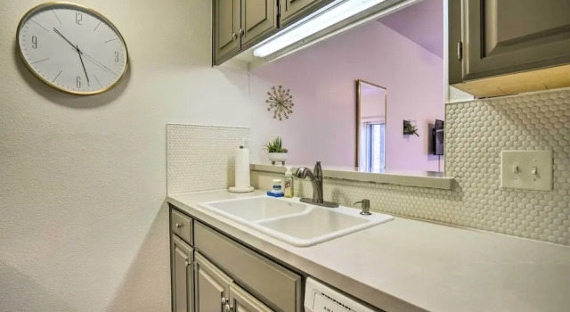 Апартаменты Graham Haus' River Condo: Walk to Schlitterbahn!