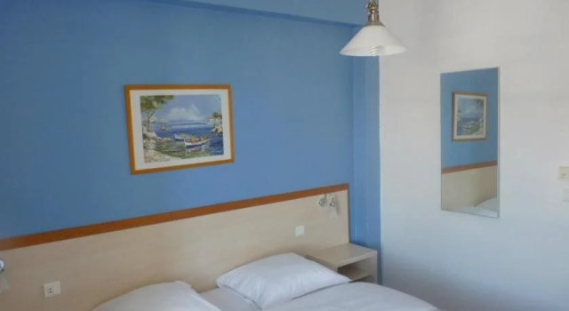 La Jetée Hotel & Restaurant, Varaa Hotelli  
